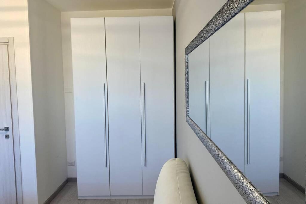 Apartment in Milan - Bicocca Near University Bagian luar foto