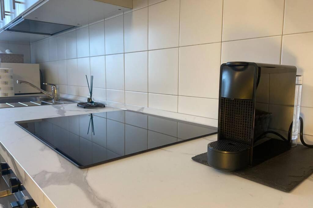 Apartment in Milan - Bicocca Near University Bagian luar foto