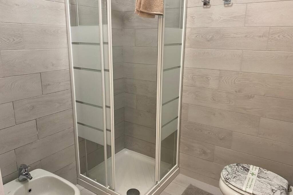Apartment in Milan - Bicocca Near University Bagian luar foto